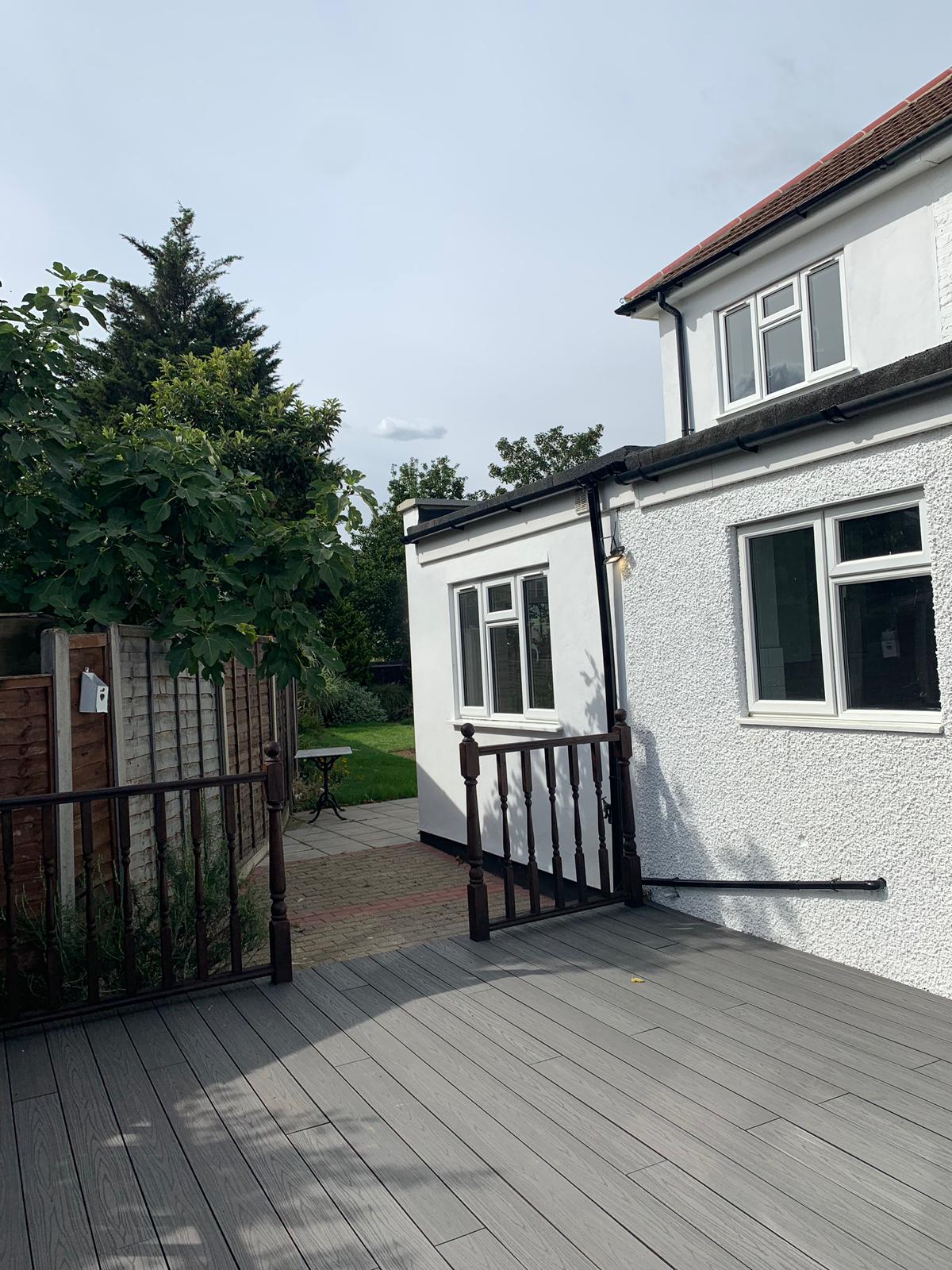 Croxford Gardens decking and garden area